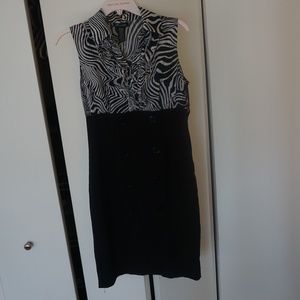 Black & white tiger striped work dress // Size S